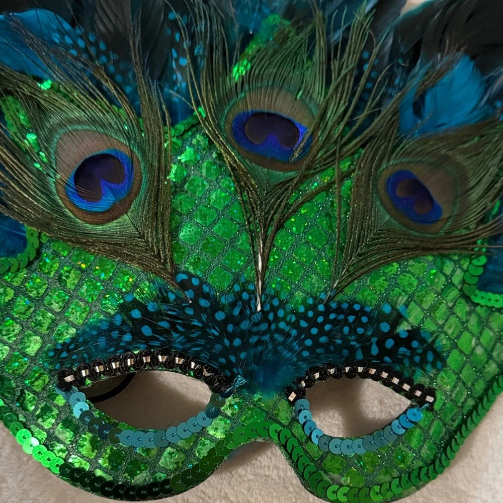 Peacock-Inspired Green Feather Mardi Gras mask